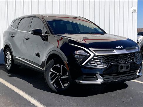 Used 2023 Kia Sportage LX image 28