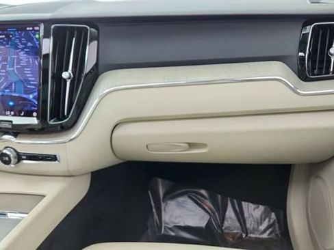 Used 2023 Volvo XC60 B5 Plus w/ Climate Package image 36