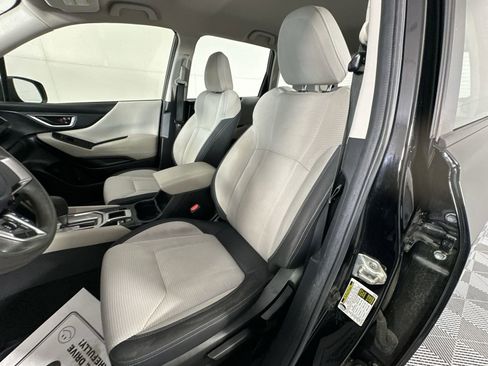 Used 2021 Subaru Forester AWD/4WD image 11