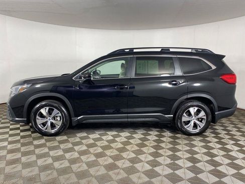 Used 2025 Subaru Ascent Premium AWD/4WD image 9