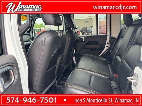 Used 2021 Jeep Wrangler Unlimited Sahara AWD/4WD image 10