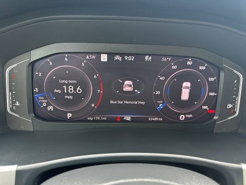 Used 2023 Volkswagen Atlas SEL R-Line AWD/4WD image 29