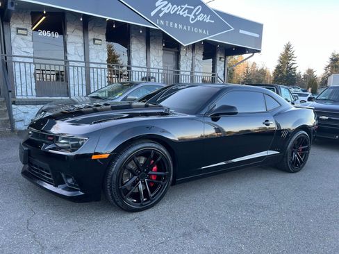 Used 2015 Chevrolet Camaro SS w/ RS Package RWD image 1