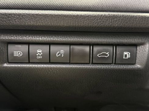 Certified 2025 Toyota Camry LE image 22