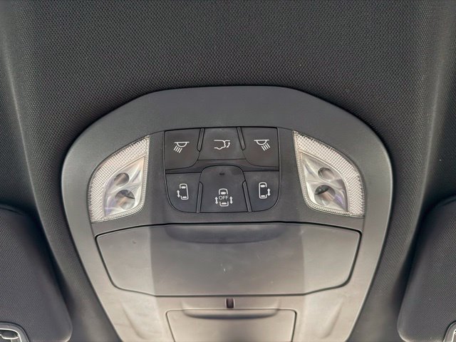 Used 2018 Chrysler Pacifica Touring-L w/ Premium Audio Group FWD image 20