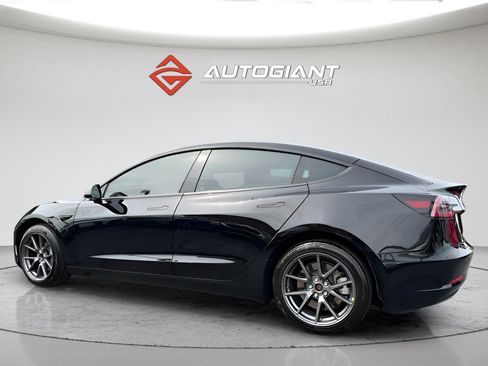 Used 2023 Tesla Model 3 Standard Range RWD image 4
