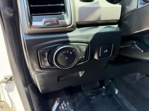 Used 2019 Ford Ranger XLT w/ Equipment Group 301A Mid AWD/4WD image 17