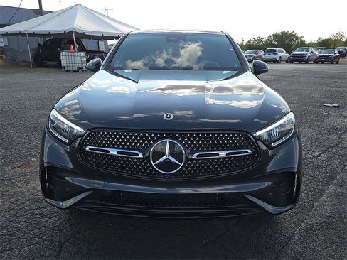 Certified 2025 Mercedes-Benz GLC 300 4MATIC image 12