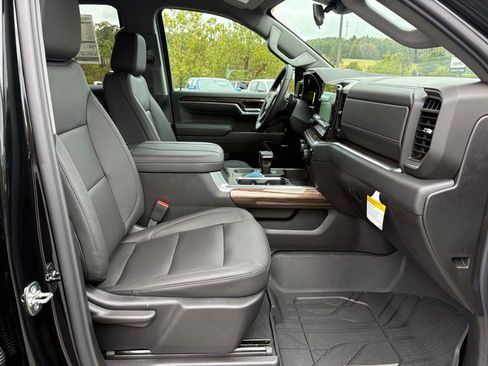 New 2026 Chevrolet Silverado 1500 RST w/ RST All Star Premium Package image 25