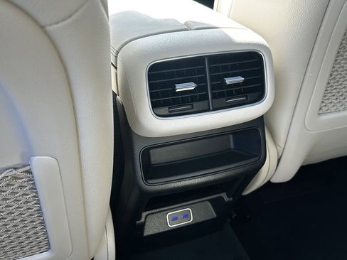 Certified 2026 Mercedes-Benz GLE 450 4MATIC image 26