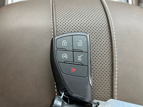 New 2026 GMC Acadia Denali Ultimate FWD image 36