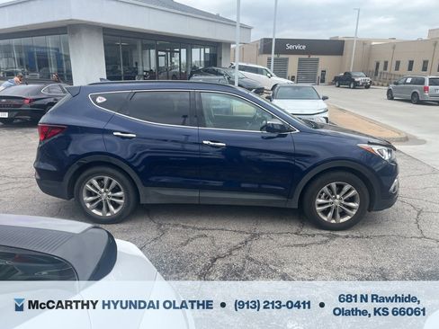 Used 2017 Hyundai Santa Fe Sport 2.0T image 12