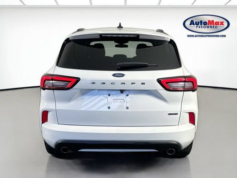 Used 2024 Ford Escape ST-Line Select AWD/4WD image 7