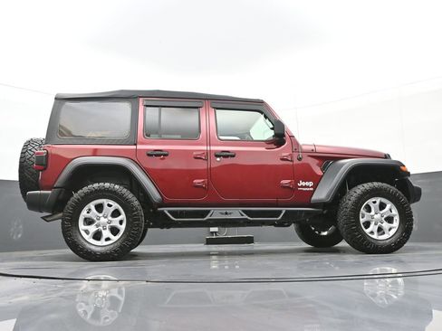 Used 2021 Jeep Wrangler Unlimited Islander image 37