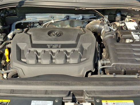 Used 2024 Volkswagen Tiguan SE FWD image 28