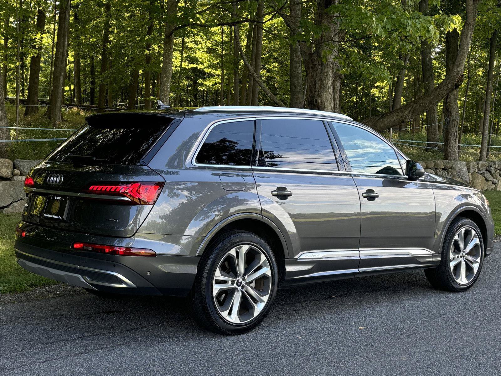 Used 2023 Audi Q7 3.0T Premium Plus w/ Premium Plus Package AWD/4WD image 24