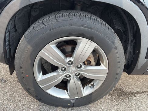 Used 2013 Kia Sorento EX FWD image 15