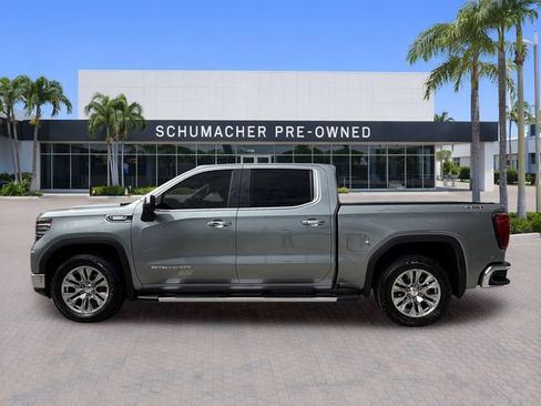 Used 2025 GMC Sierra 1500 SLT w/ SLT Convenience Package AWD/4WD image 4