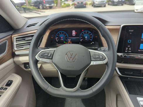 New 2026 Volkswagen Atlas SE image 21