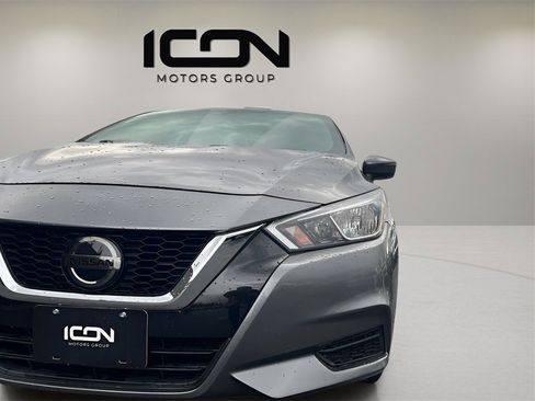 Used 2021 Nissan Versa SV image 24