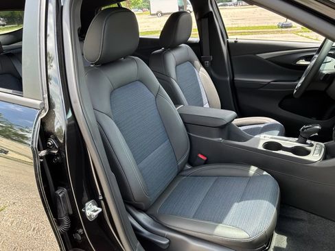 New 2026 Buick Envista Preferred w/ Convenience I Package FWD image 33
