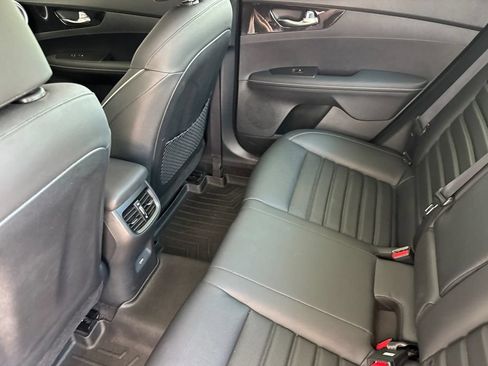 Used 2024 Kia Forte GT-Line w/ GT-Line Premium Package FWD image 12
