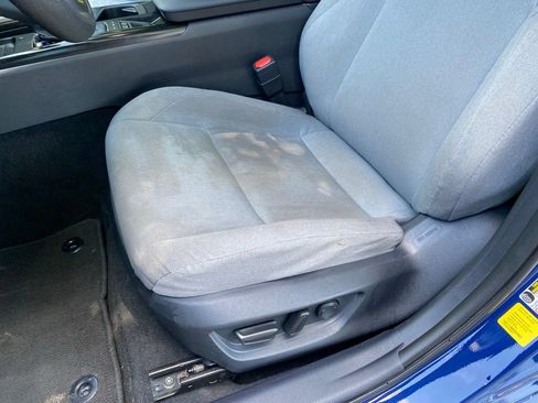 Used 2025 Toyota Camry LE w/ Convenience Package FWD image 23