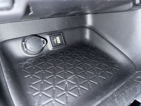 Certified 2024 Toyota RAV4 LE image 31