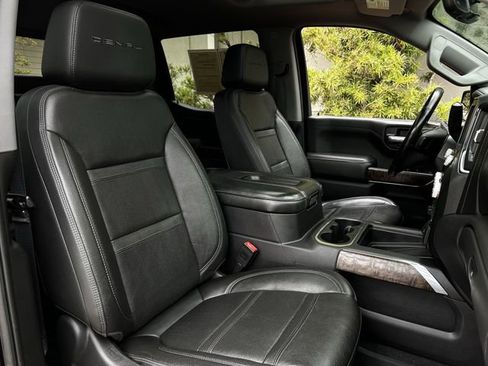 Used 2020 GMC Sierra 1500 Denali w/ Denali Ultimate Package AWD/4WD image 31