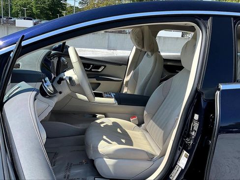 Used 2023 Mercedes-Benz EQS 580 4MATIC Sedan image 7