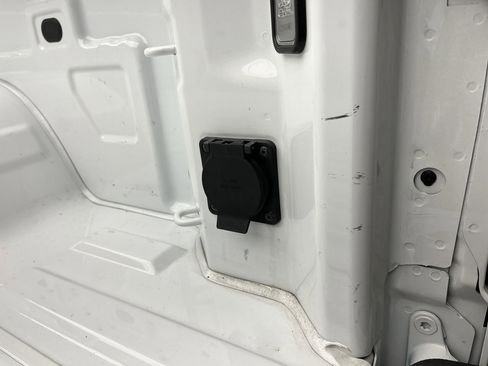 Certified 2024 Chevrolet Silverado 1500 LT image 31