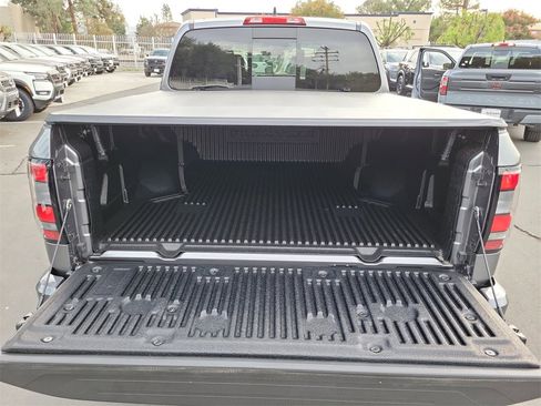 New 2026 Nissan Frontier SV w/ Tow Package image 4