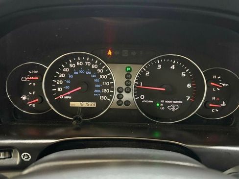 Used 2006 Toyota Land Cruiser AWD/4WD image 17