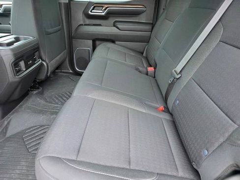 Used 2023 Chevrolet Silverado 1500 LT Trail Boss w/ Convenience Package II AWD/4WD image 13