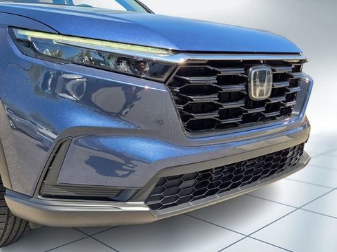 Certified 2025 Honda CR-V EX image 2