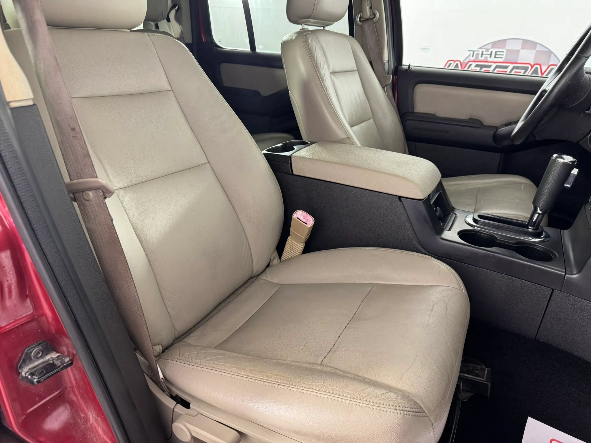 Used 2008 Ford Explorer XLT AWD/4WD image 33