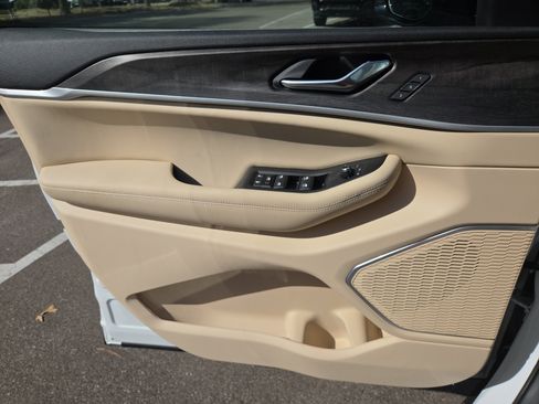 New 2026 Jeep Grand Cherokee Limited image 7