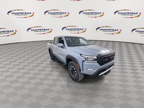 Used 2023 Nissan Frontier PRO-4X w/ Technology Package AWD/4WD image 2