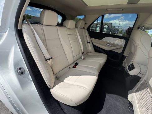 New 2026 Mercedes-Benz GLE 450e 4MATIC image 19