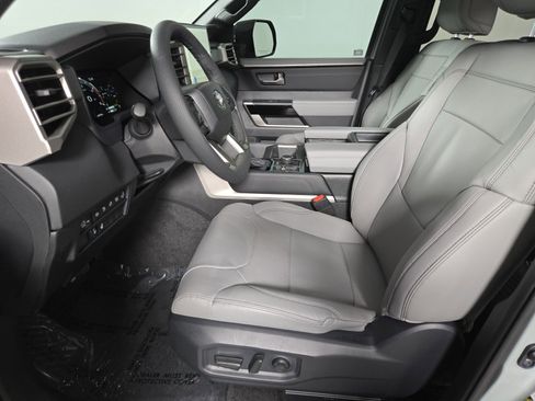 Used 2026 Toyota Tundra Limited image 10