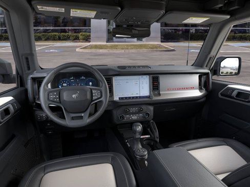 New 2026 Ford Bronco Outer Banks w/ Sasquatch Package AWD/4WD image 9