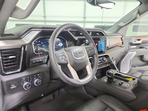 Used 2023 GMC Sierra 1500 Denali w/ Denali Reserve Package image 18