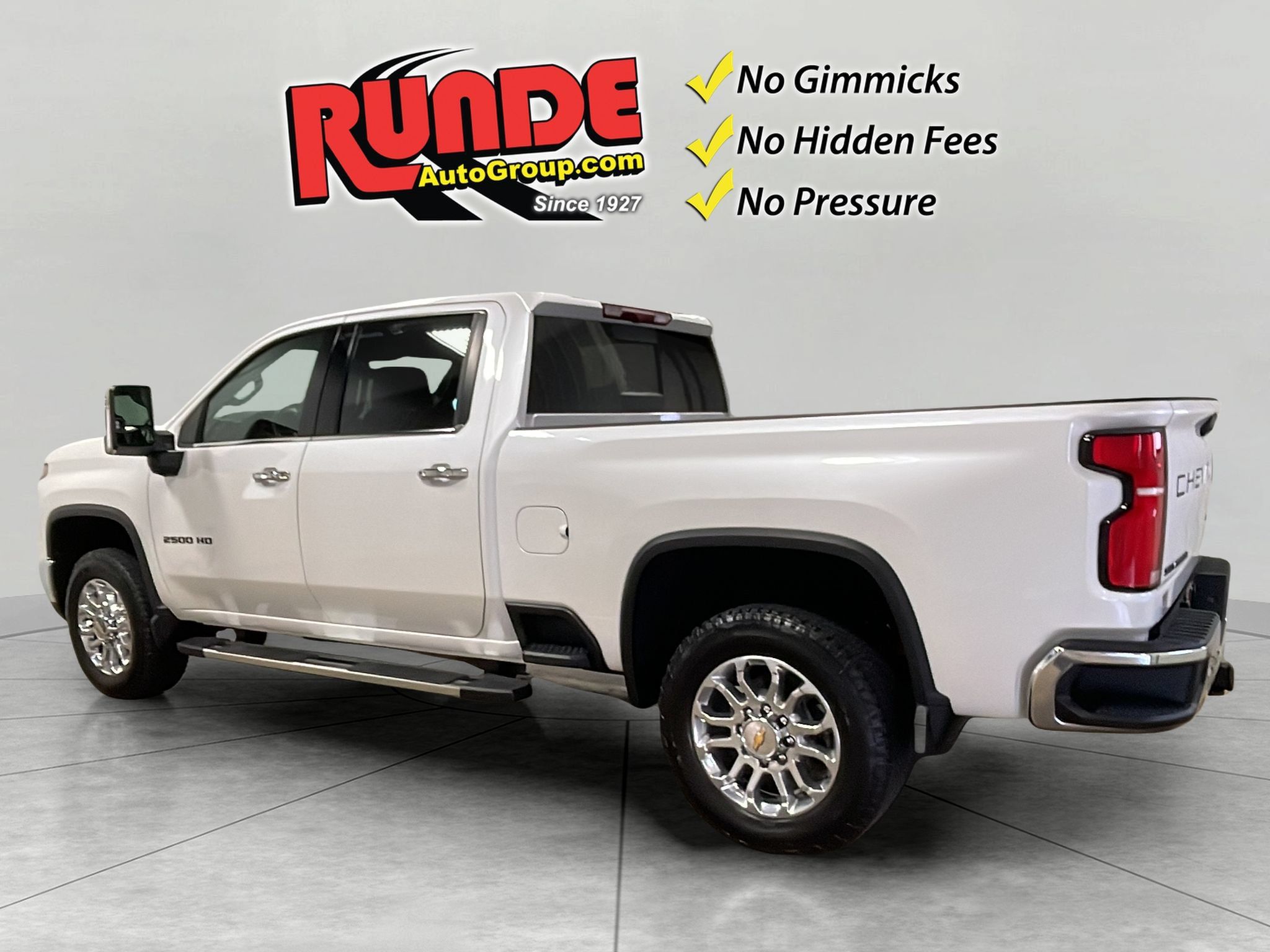 Used 2024 Chevrolet Silverado 2500 LTZ w/ LTZ Convenience Package AWD/4WD image 4