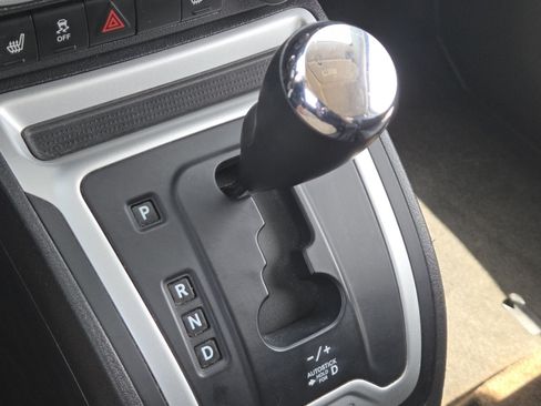 Used 2015 Jeep Compass Latitude FWD image 28
