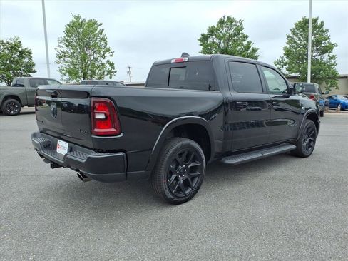 New 2026 RAM 1500 Laramie AWD/4WD image 4