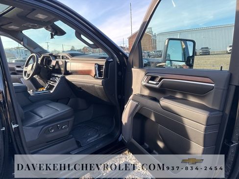 Used 2025 GMC Sierra 2500 Denali w/ Denali Reserve Package image 28