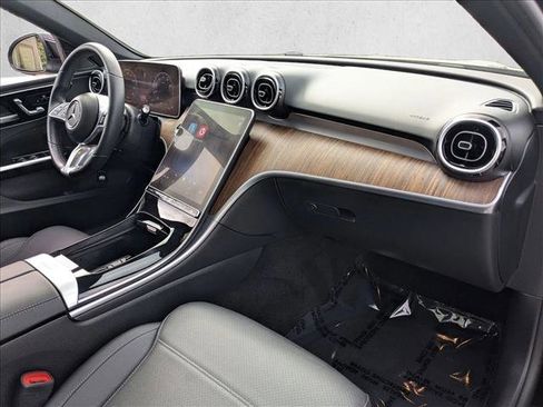 Used 2025 Mercedes-Benz C 300 4MATIC Sedan image 24