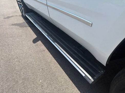 Used 2018 GMC Yukon Denali w/ Denali Ultimate Package AWD/4WD image 16