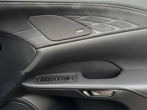 Used 2025 Lexus RX 450h AWD w/ Convenience Package image 20