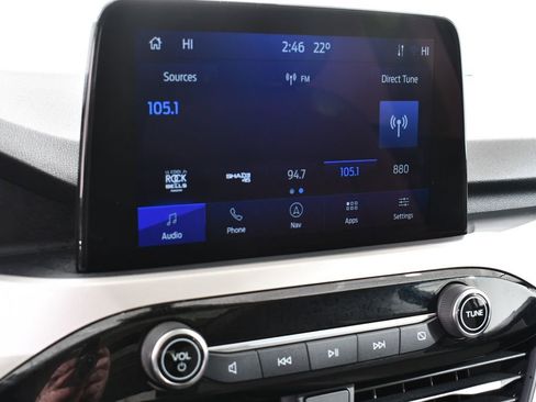 Used 2022 Ford Escape SE w/ SE Sport Appearance Package image 28